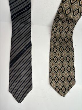 Vintage Silk Neck Ties (2) Gold Navy Men Tie Geoffrey Beene Colorstiks 53" 56"